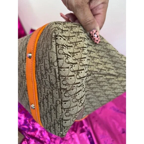Beautiful vintage Dior Street Trotter Chic Collection large shoulder bag EUC 🧡 - Picture 8 of 13